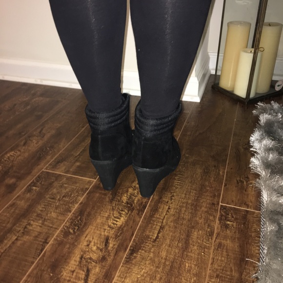 Black booties - Picture 5 of 5